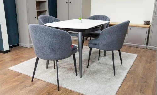 Set Masă Living Extensibilă CT106 Blat Ceramic Alb cu 4 Scaune DCM0102CF Gri