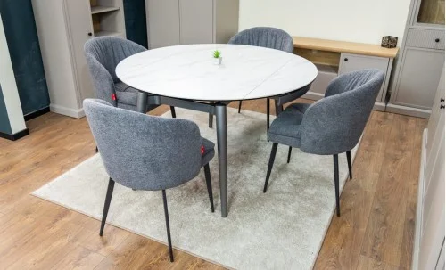 Set Masă Living Extensibilă CT106 Blat Ceramic Alb cu 4 Scaune DCM0102CF Gri