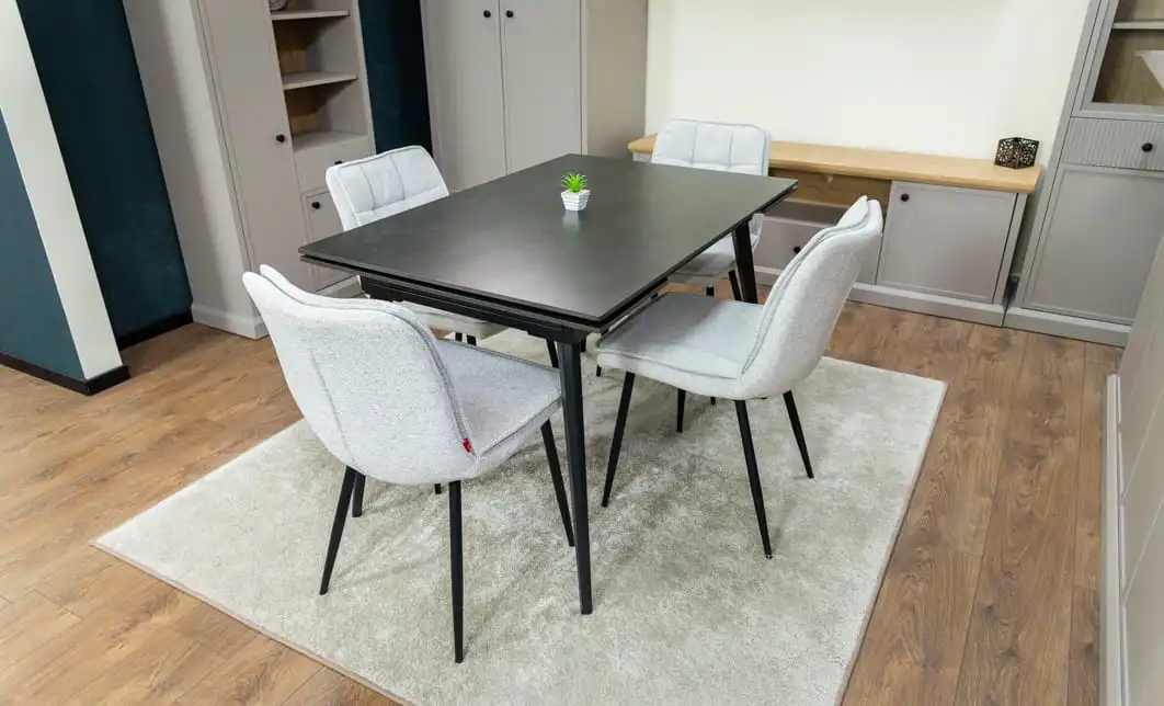 Set Masă Living Extensibilă DTM0101 Blat Ceramic Gri cu 4 Scaune DCM2001AF Bej 5