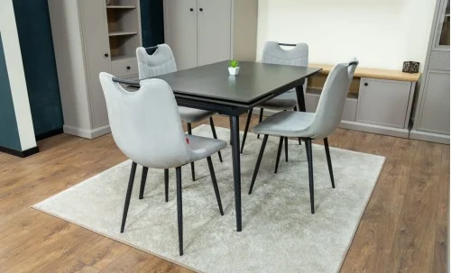 Set Masă Living Extensibilă DTM0101 Blat Ceramic Gri cu 4 Scaune Tapițate KJC0358 Gri
