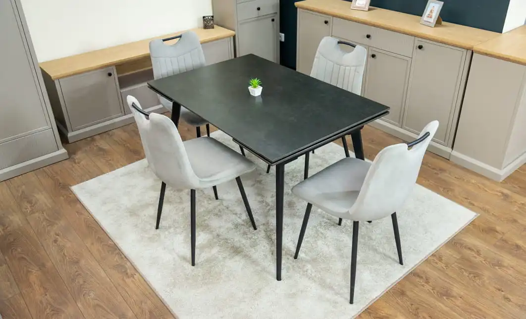 Set Masă Living Extensibilă DTM0101 Blat Ceramic Gri cu 4 Scaune Tapițate KJC0358 Gri 2