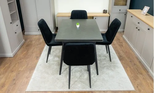 Set Masă Living Extensibilă DTM0101 Blat Ceramic Gri cu 4 Scaune Tapițate KJC176 Negre