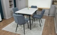 Set Masă Living Extensibilă DTM0101CS Bej cu 4 Scaune DCM2001AF Gri 3