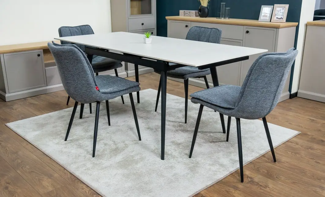 Set Masă Living Extensibilă DTM0101CS Bej cu 4 Scaune DCM2001AF Gri