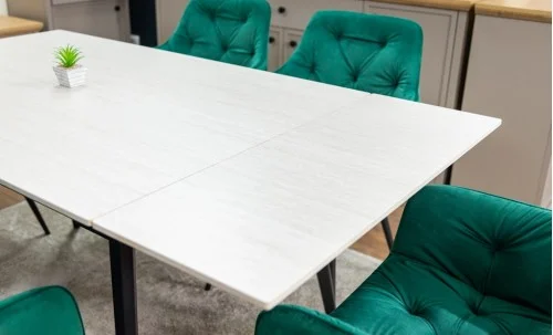 Set Masă Living Extensibilă DTM0101CS Bej cu 6 Scaune Tapițate KJC38 Verzi