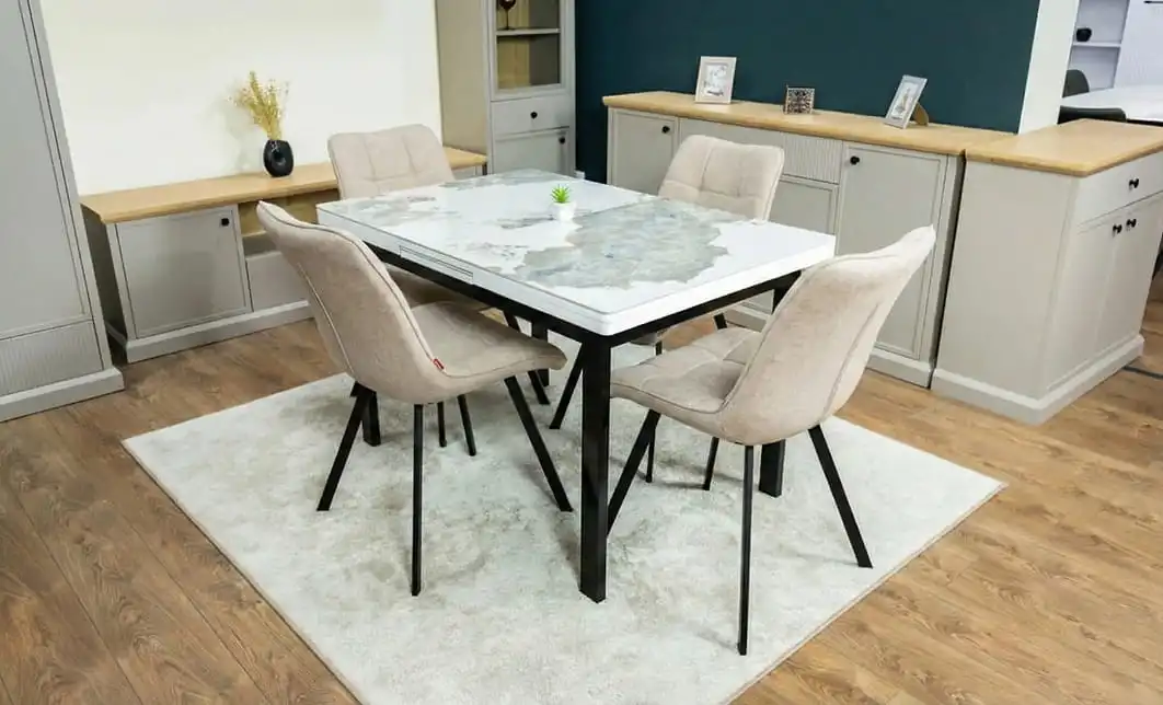 Set Masă Living Extensibilă Blat Ceramic KJT416 / DT018 Alb-Cappuccino cu 4 Scaune DCM1801CF Bej