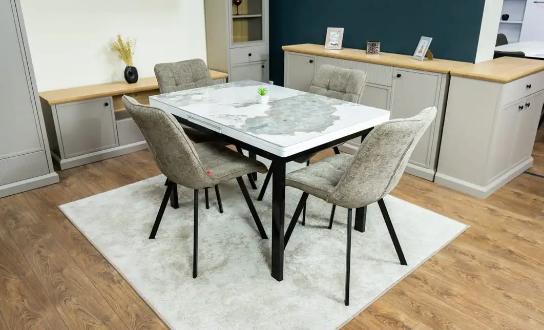 Set Masă Living Extensibilă Blat Ceramic KJT416 / DT018 Alb-Cappuccino cu 4 Scaune DCM1801CF Verzi