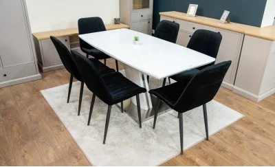 Set Masă Living Extensibilă KJT380 Blat Lucios Alb cu 6 Scaune Tapițate KJC176 Negre