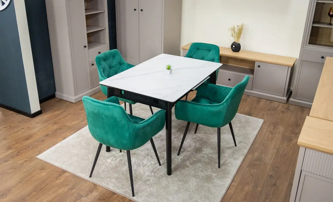 Set Masă Living Extensibilă KJT4711-1 Alb cu 4 Scaune Tapițate KJC38 Verde