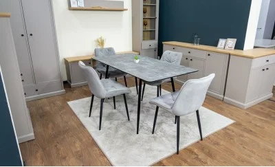 Set Masă Living Extensibilă KJT546 Gri cu 4 Scaune Tapițate KJC0357 Gri