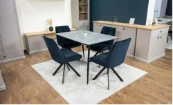 Set Masă Living Extensibilă KJT546 Gri cu 4 Scaune Tapițate KJC356 Negre