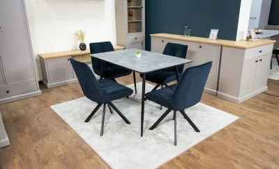 Set Masă Living Extensibilă KJT546 Gri cu 4 Scaune Tapițate KJC356 Negre