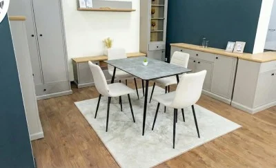 Set Masă Living Extensibilă KJT546 Gri cu 4 Scaune Tapițate KJC5341 Bej