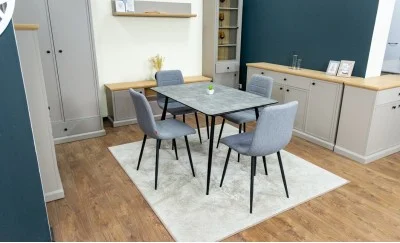 Set Masă Living Extensibilă KJT546 Gri cu 4 Scaune Tapițate KJC5341 Gri