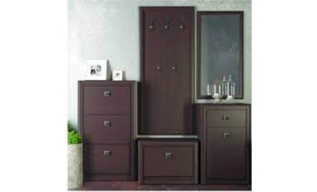 Pantofar Koen MDF BUT3D 1