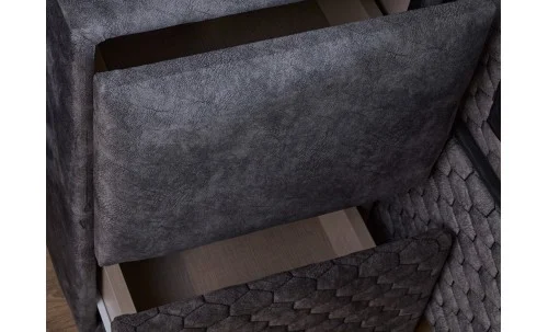 Pat Tapitat Babylon 160x200