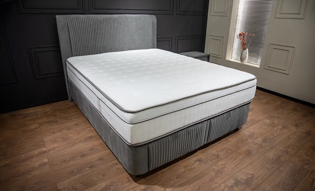 Set Pat Tapitat cu Saltea Bella Grey 140x200