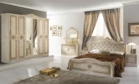 Dormitor Clasic Luisa Beige cu Saltea, Somieră și Dulap 6 Uși Incluse