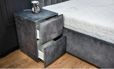 Noptiera Klaus Gri Inchis