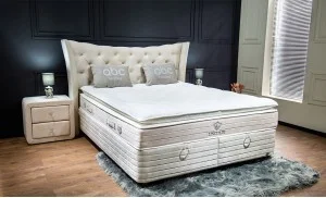 Pat Lincolin 160x200