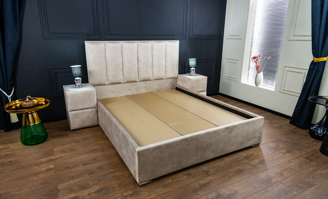 Pat Tapitat Klaus 1, bej deschis/somieră pal, 140x200 1