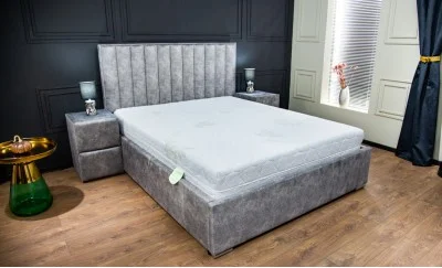 Pat Tapitat Klaus 2, gri deschis/somieră metal, 140x200