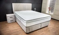 Set Pat Tapitat cu Saltea Bella Beige 140x200