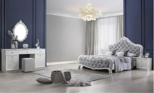 Dormitor Clasic Brigitte cu Dulap 4 Uși