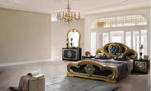 Dormitor Clasic Clarissa Nero Gold  cu Dulap 4 Uși