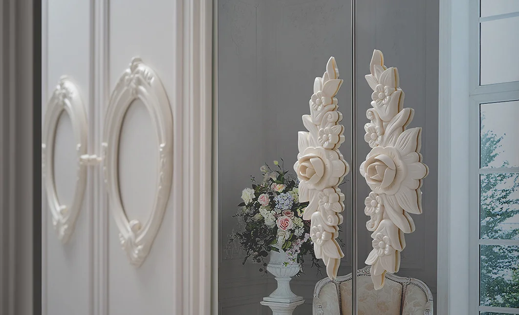 Dormitor Clasic Nora cu Dulap 6 Uși 9