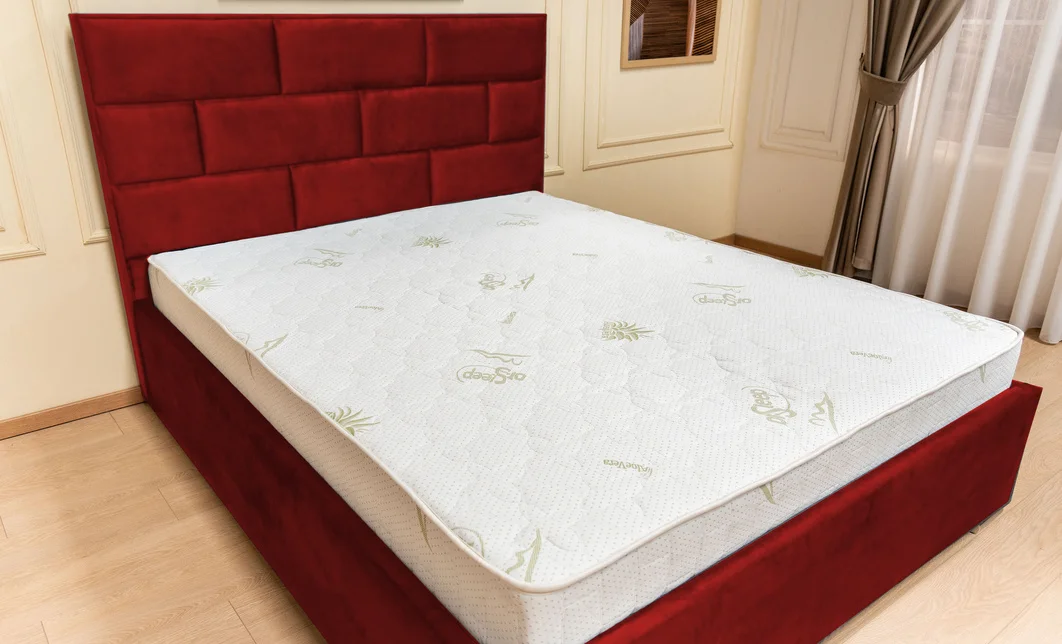 Set Pat Tapițat Mexico cu Saltea Bonell Aloe Vera și Somieră Rabatabilă, Roșu Catifelat 180x200 10