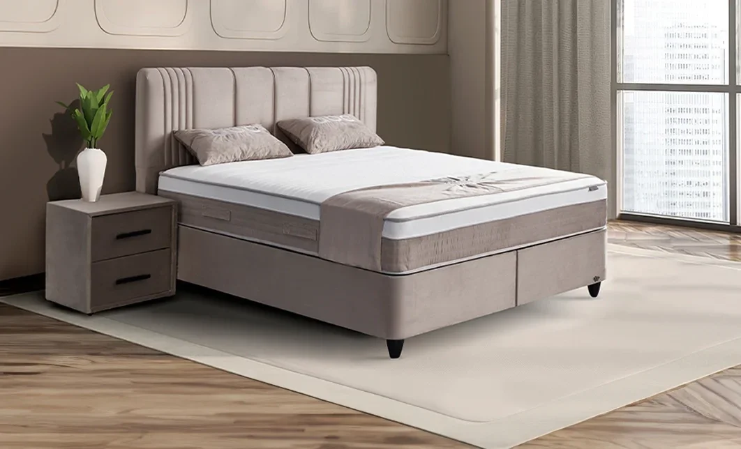 Set Pat Tapitat cu Saltea Belicia Bej, 180 x 200